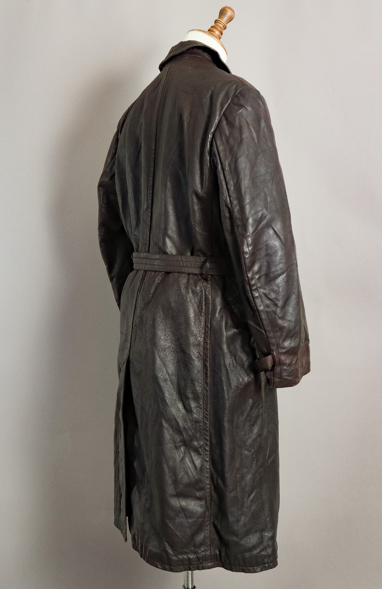 WWII German Wehrmacht Officer's Goatskin Leather Trenchcoat (XL-46)