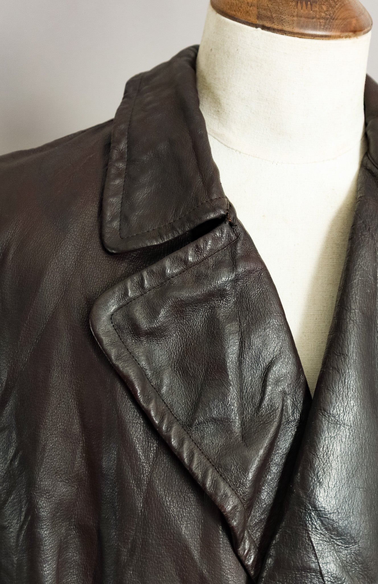 WWII German Wehrmacht Officer's Goatskin Leather Trenchcoat (XL-46)