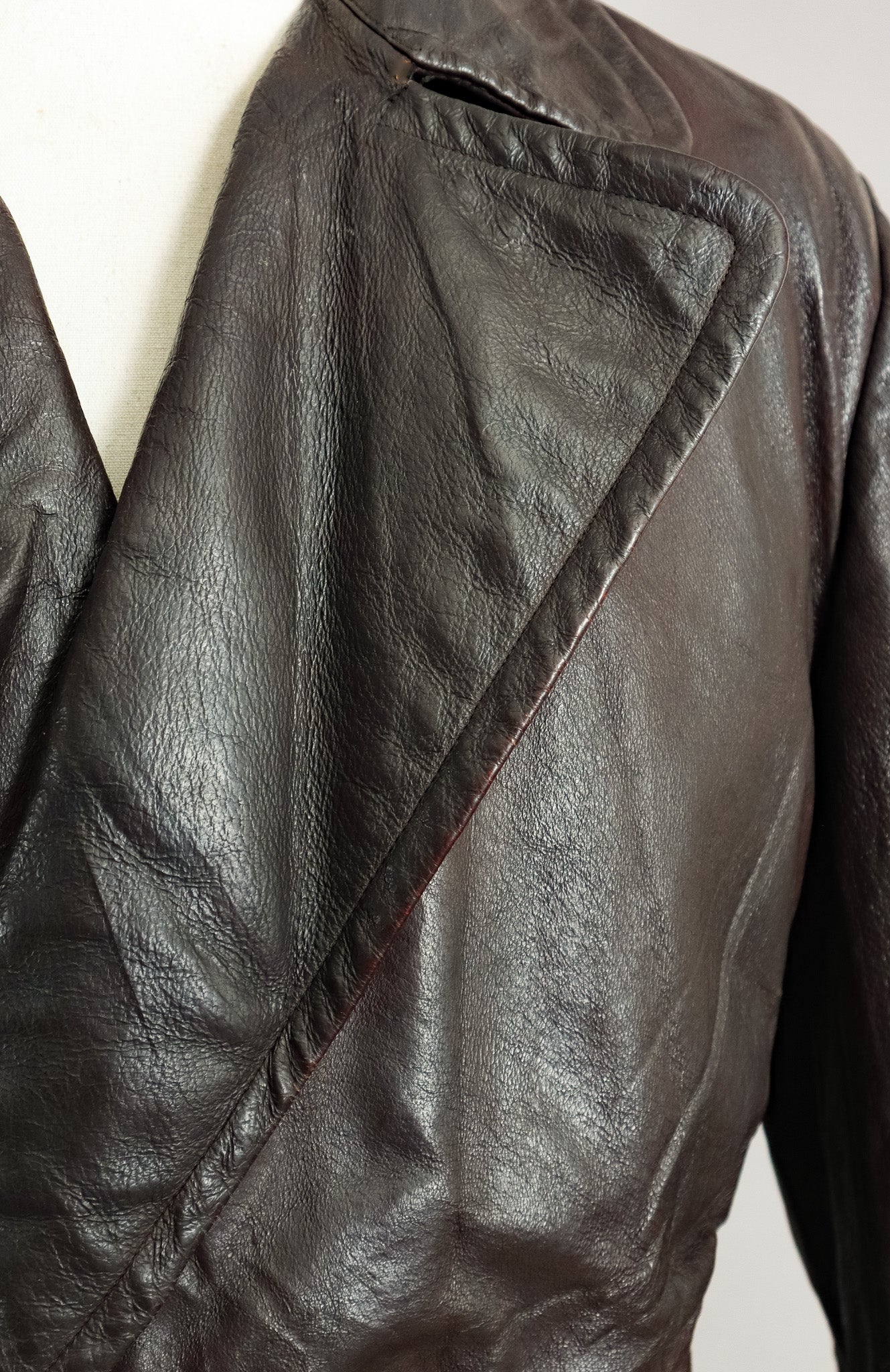 WWII German Wehrmacht Officer's Goatskin Leather Trenchcoat (XL-46)