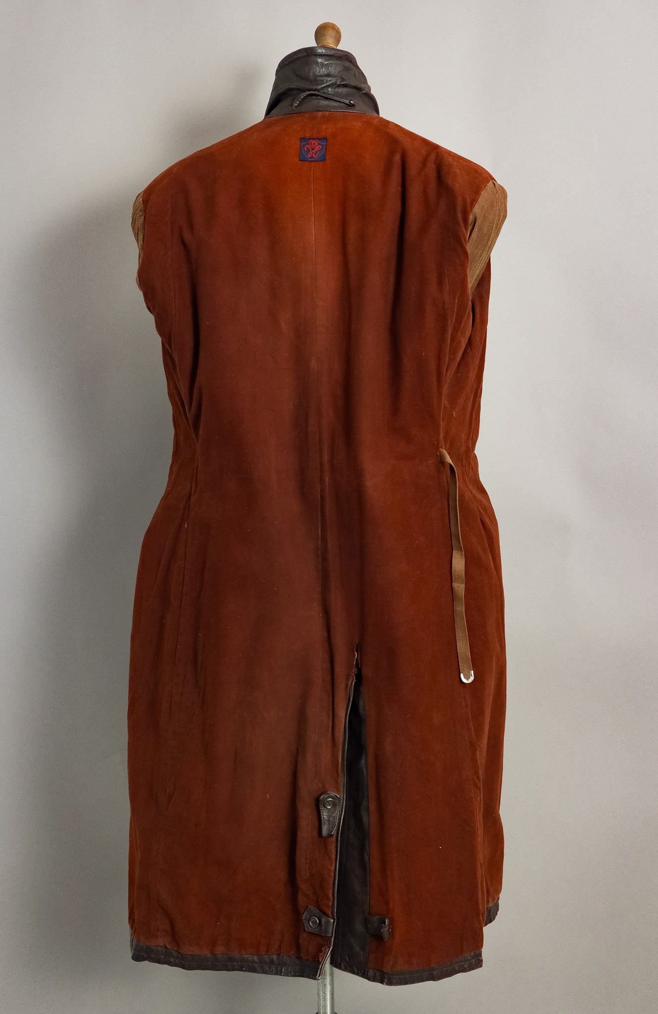 WWII German Wehrmacht Officer's Goatskin Leather Trenchcoat (XL-46)