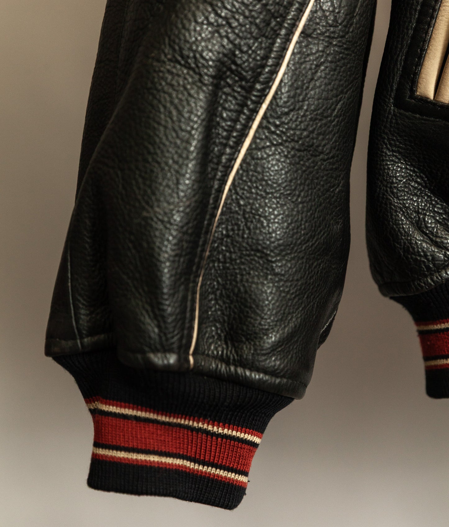 Vintage 1990s Avirex Red Blades Russian Ice Hockey Leather Jacket