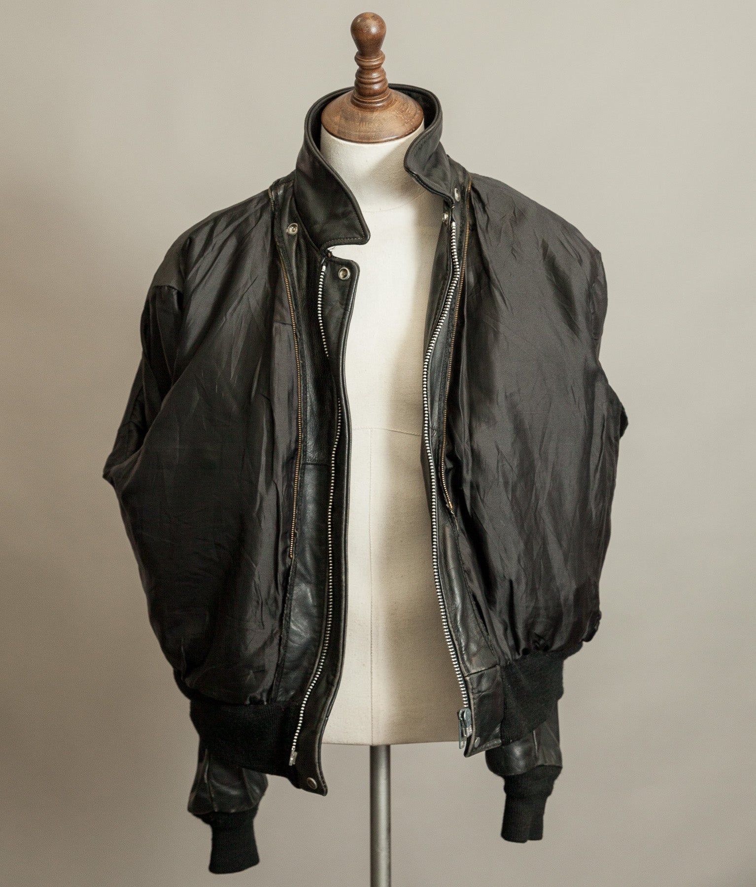 Vintage 1980s Schott A-2 Leather Flight Jacket 184SM