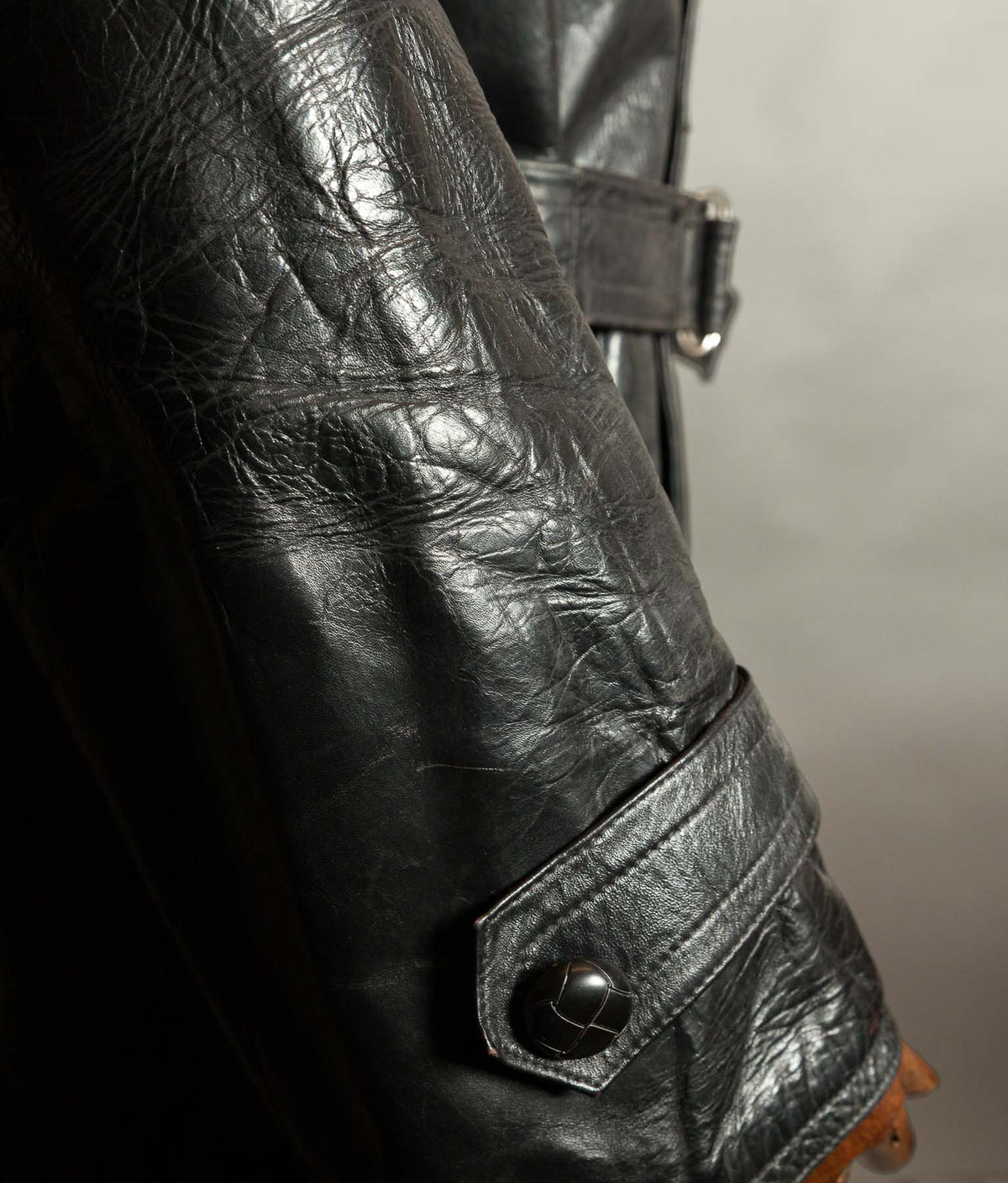 Original 1940s German Heavyweight Horsehide Leather Double-Breasted Overcoat