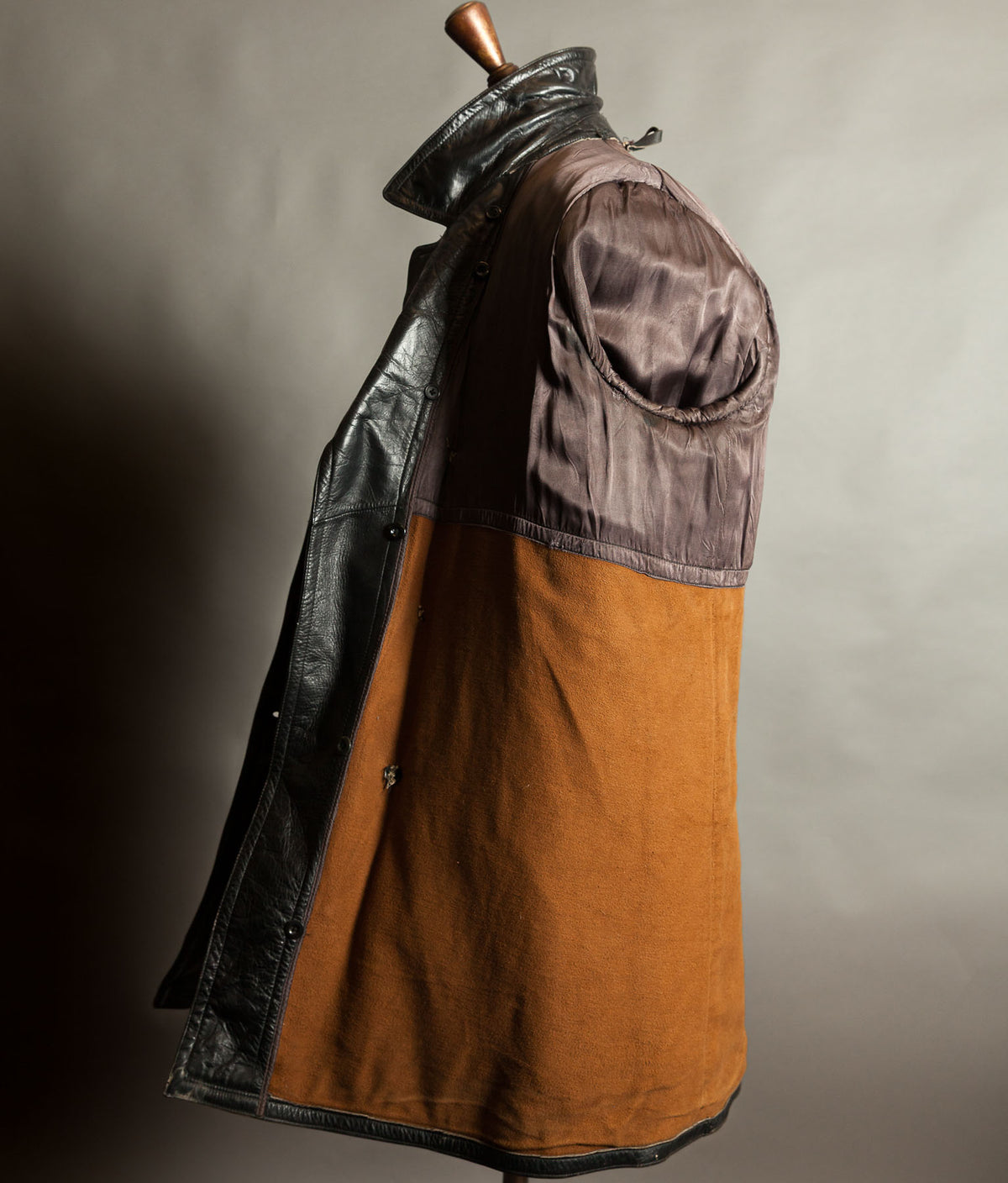 Original 1940s German Heavyweight Horsehide Leather Double-Breasted Overcoat
