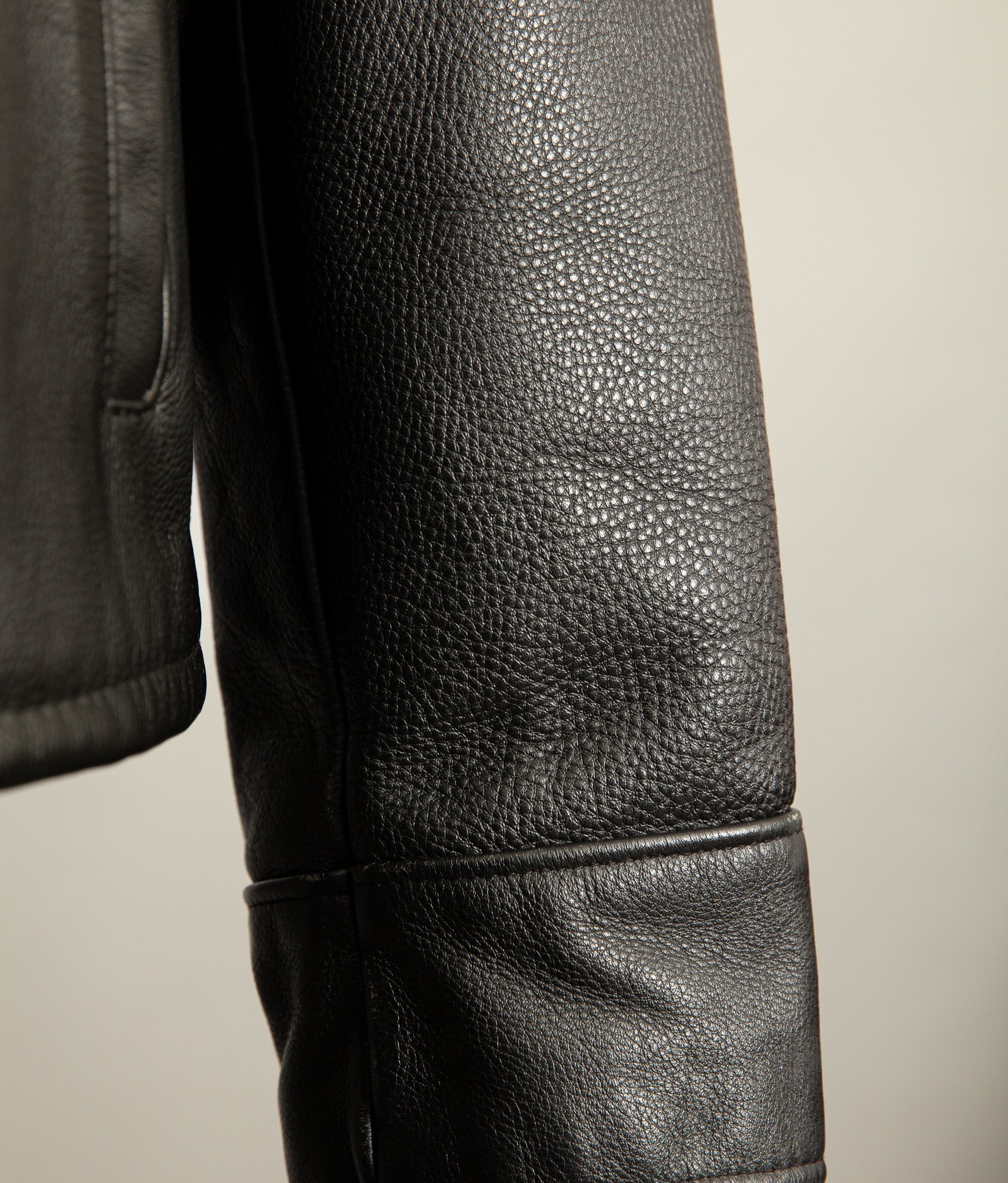 Vintage Schott 681 heavy cowhide leather grain detail