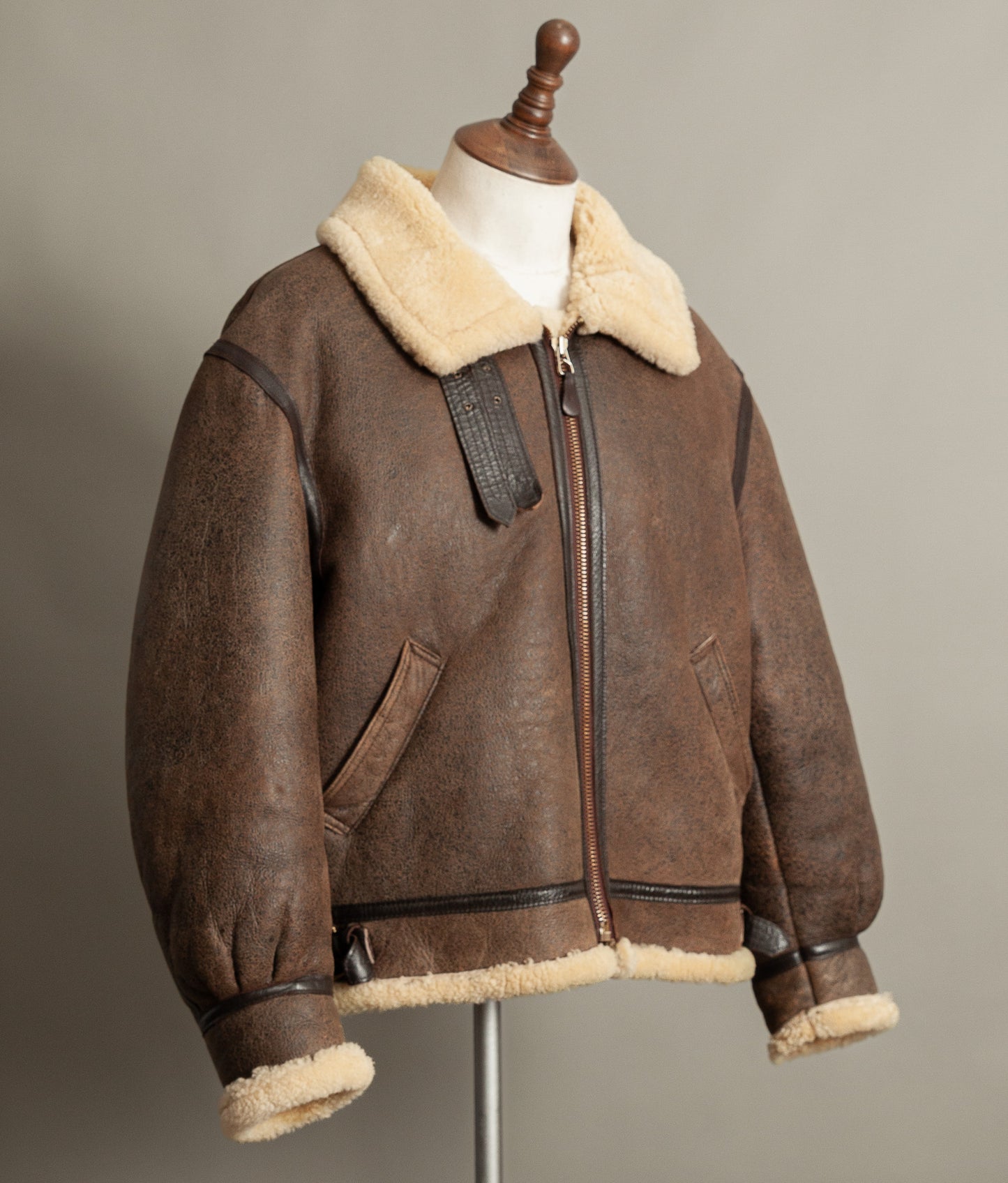 Vintage Avirex Classics B-3 Sheepskin Bomber Jacket USA