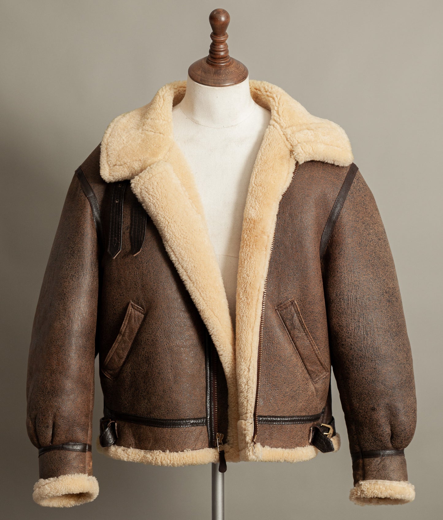 Vintage Avirex Classics B-3 Sheepskin Bomber Jacket USA