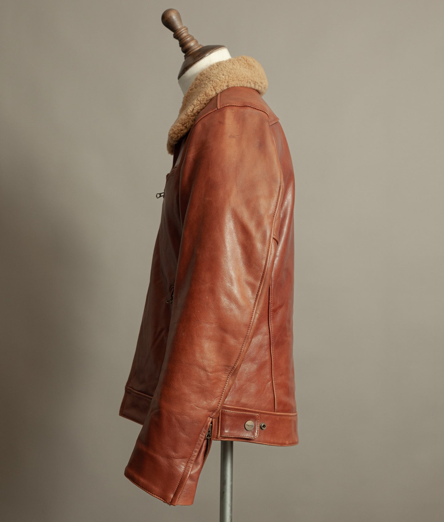 Vintage Triumph Harlow Leather Aviator Jacket Shearling Collar