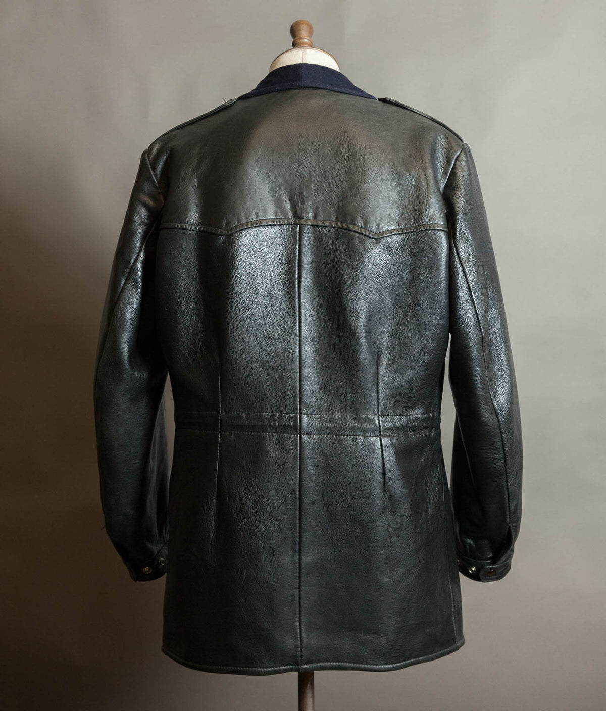 Vintage 1960s Swedish Air Force T/50 Leather Coat Jacket Skinnrock Flygvapnet
