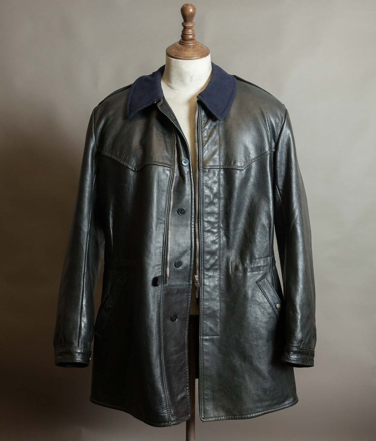 Vintage 1960s Swedish Air Force T/50 Leather Coat Jacket Skinnrock Flygvapnet