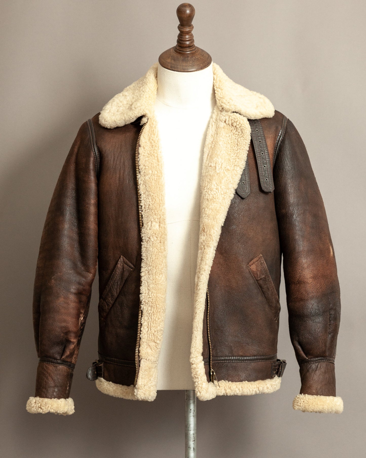 Vintage B-3 Sheepskin Shearling Flight Jacket USAAF (38)