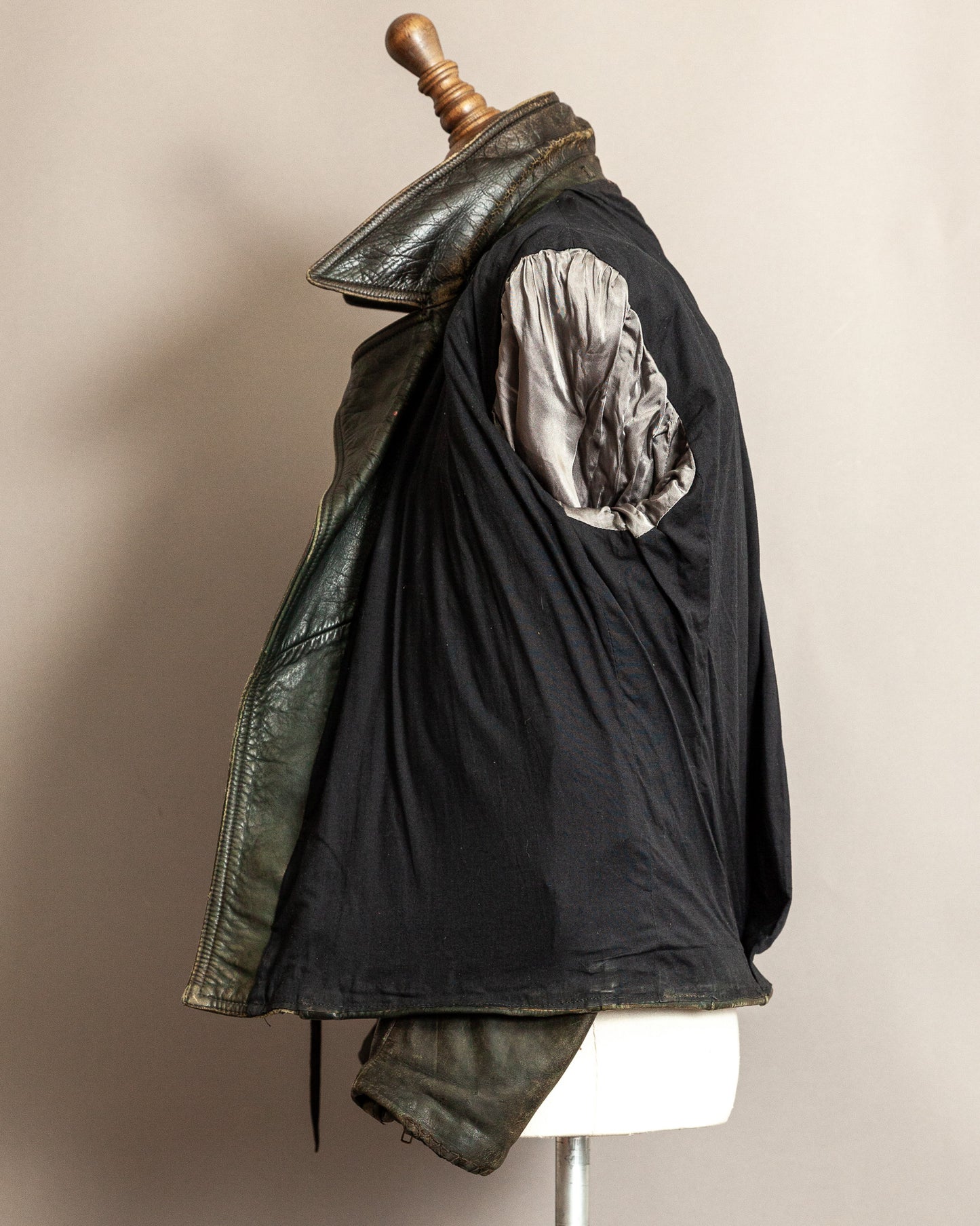 Vintage 1950s German Leather Motorcycle Jacket - Small (40)