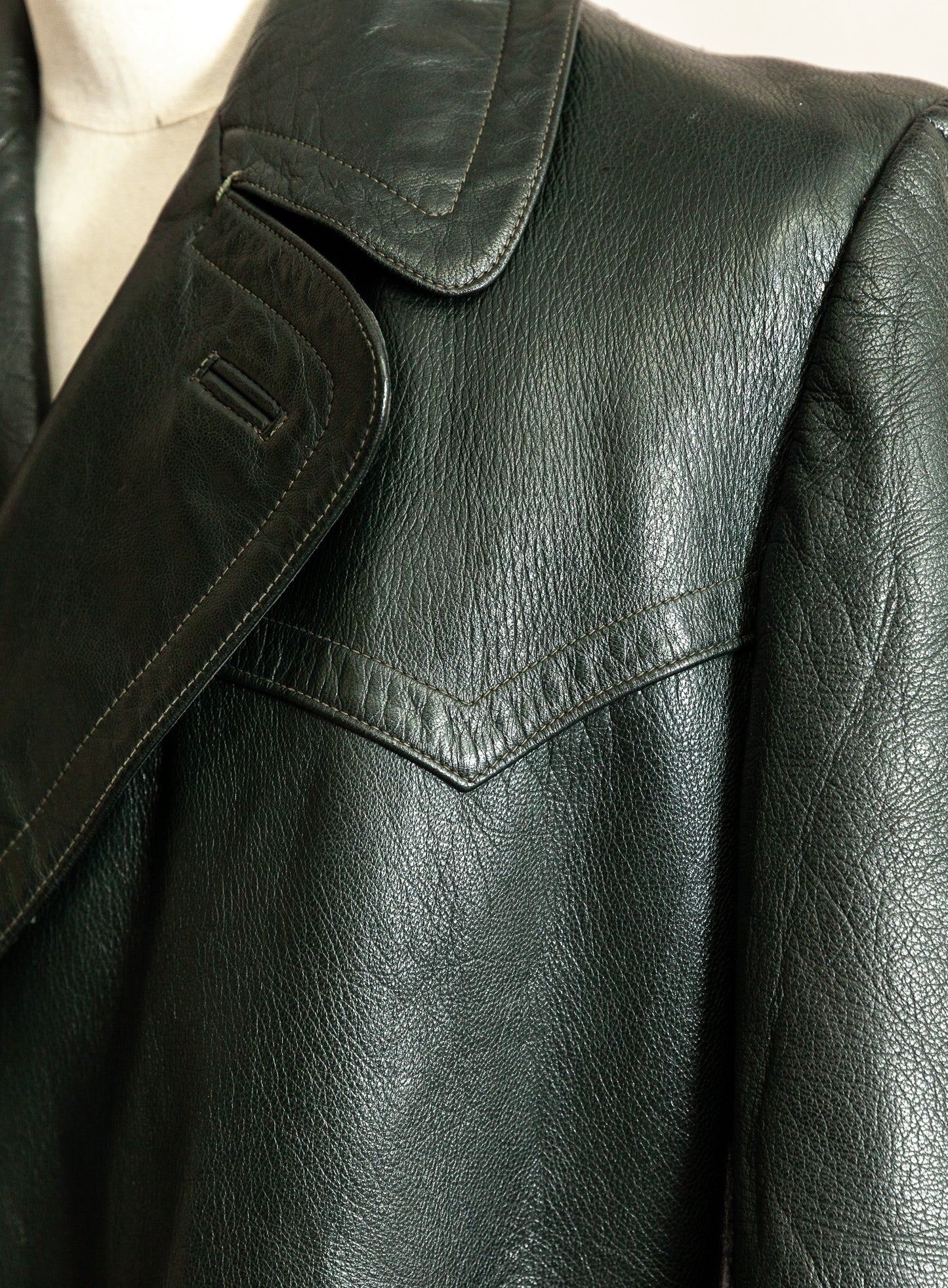 1940s German Wehrmacht Officer's Leather Trench Coat Large (44)