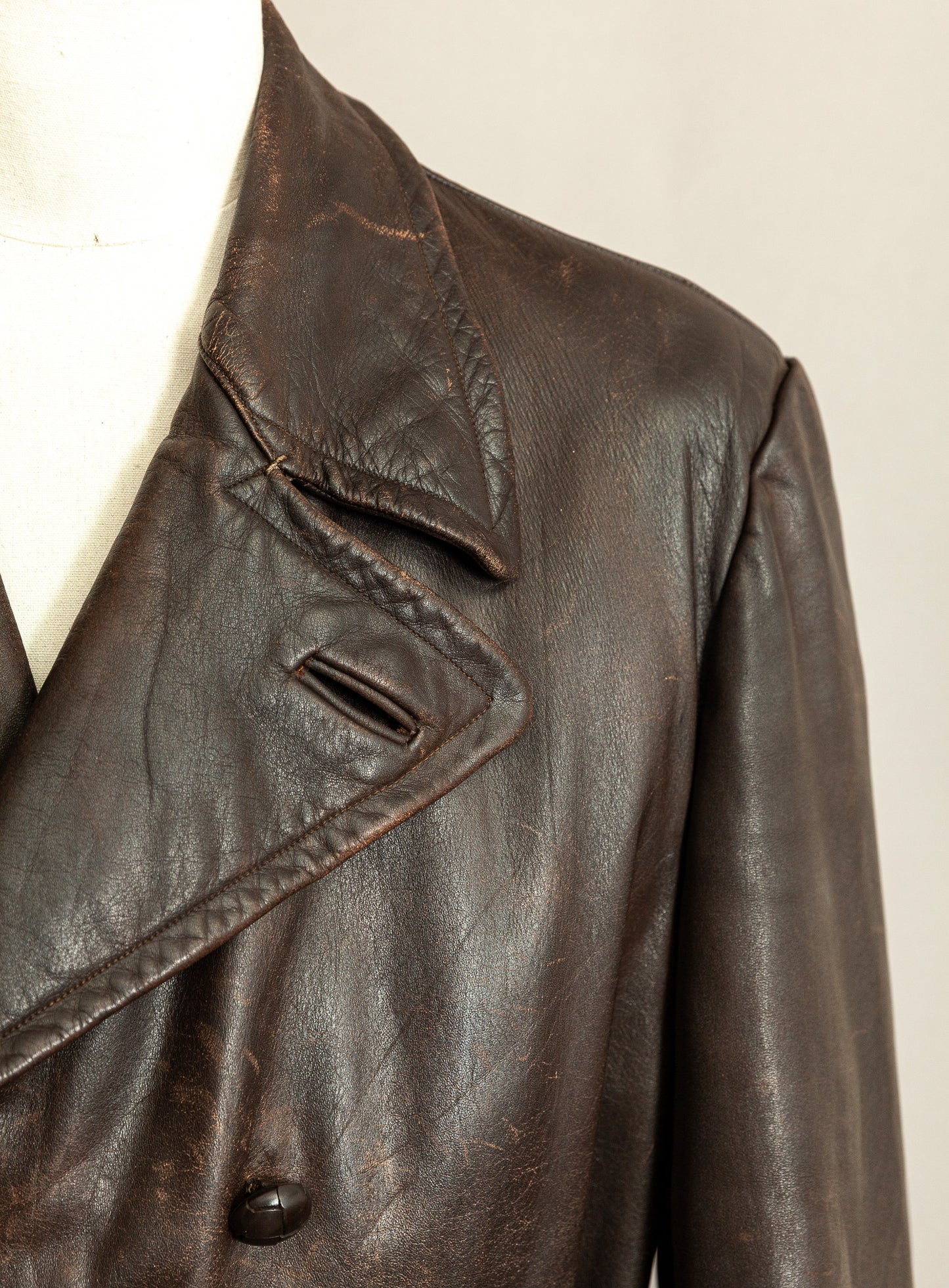 1940s German Wehrmacht Officer's Horsehide Leather Trench Coat (XL)