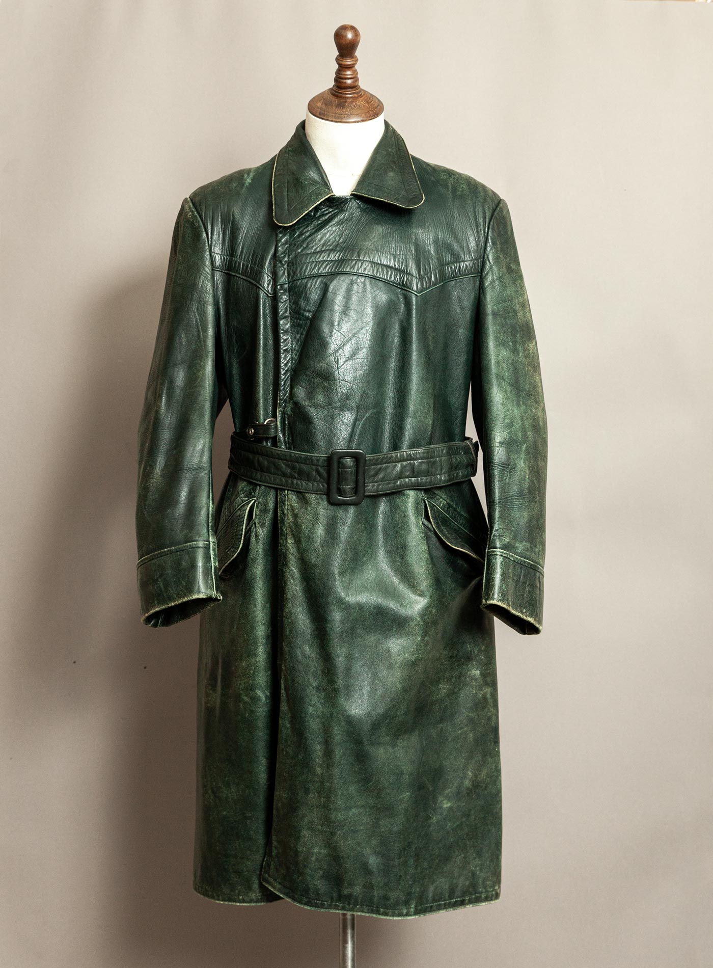 Vintage 1930s–40s German Green Horsehide Leather Trench Coat L (44)