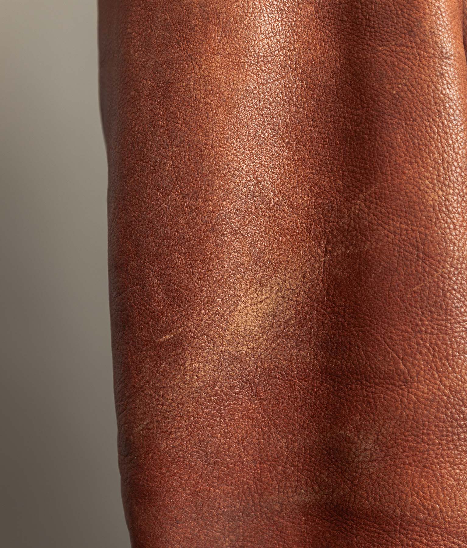 Vintage 1990s Chevignon Cognac Cowhide Leather Jacket