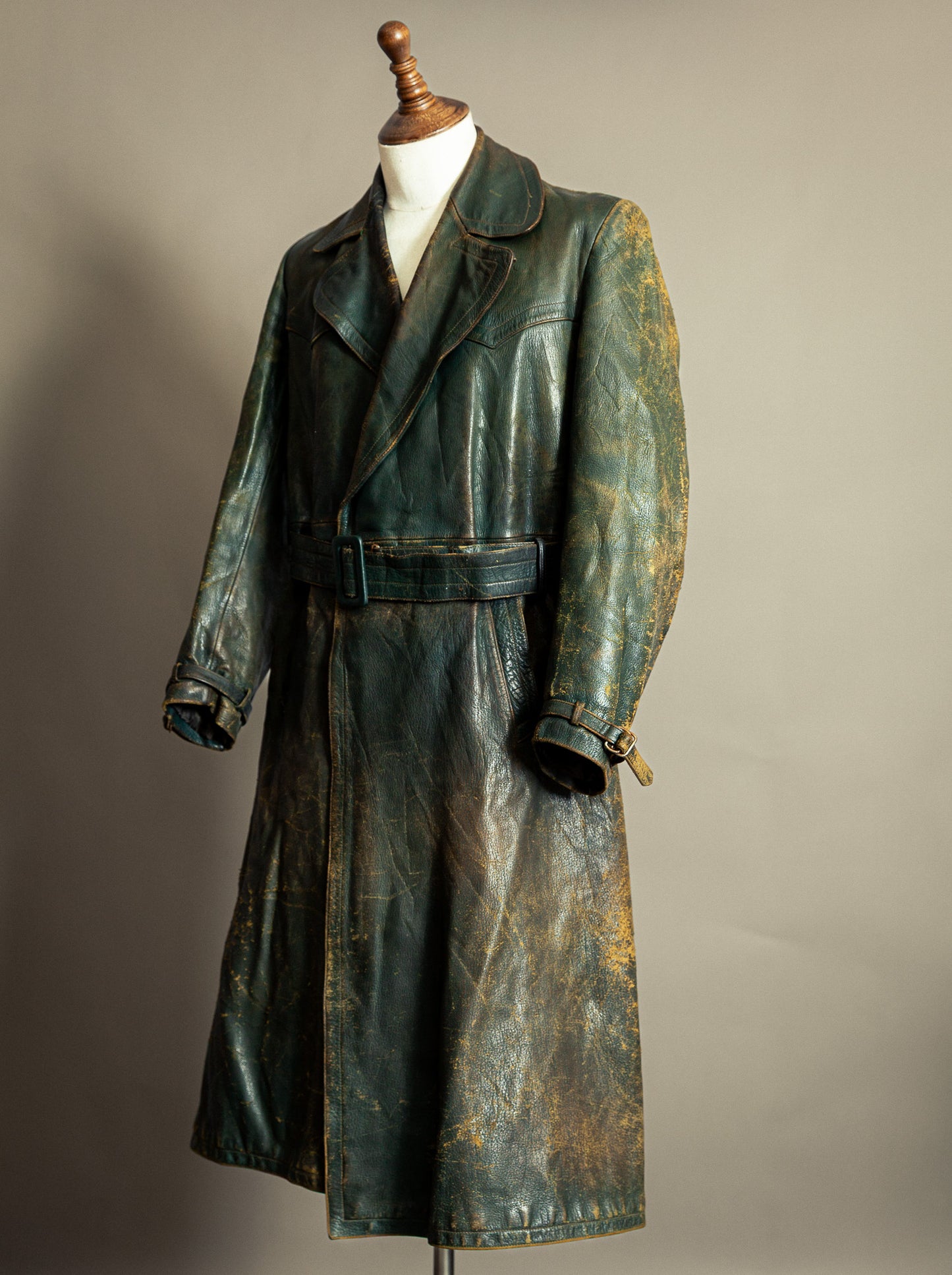 Vintage WW2 1940s German Goatskin Leather Trench Coat M (42)