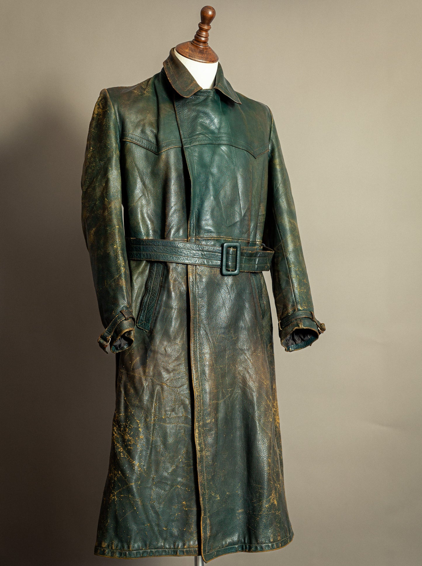 Vintage WW2 1940s German Goatskin Leather Trench Coat M (42)
