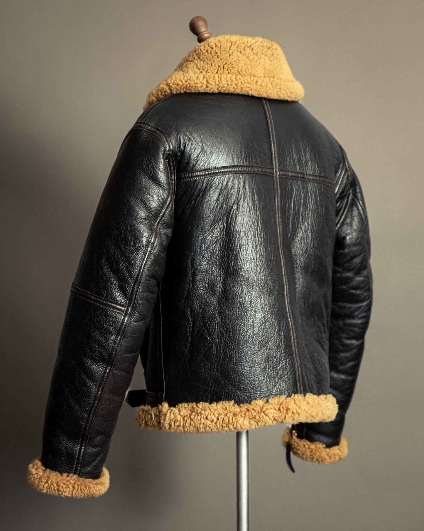 Vintage RAF Irvin Sheepskin Flying Jacket S/M (40L)