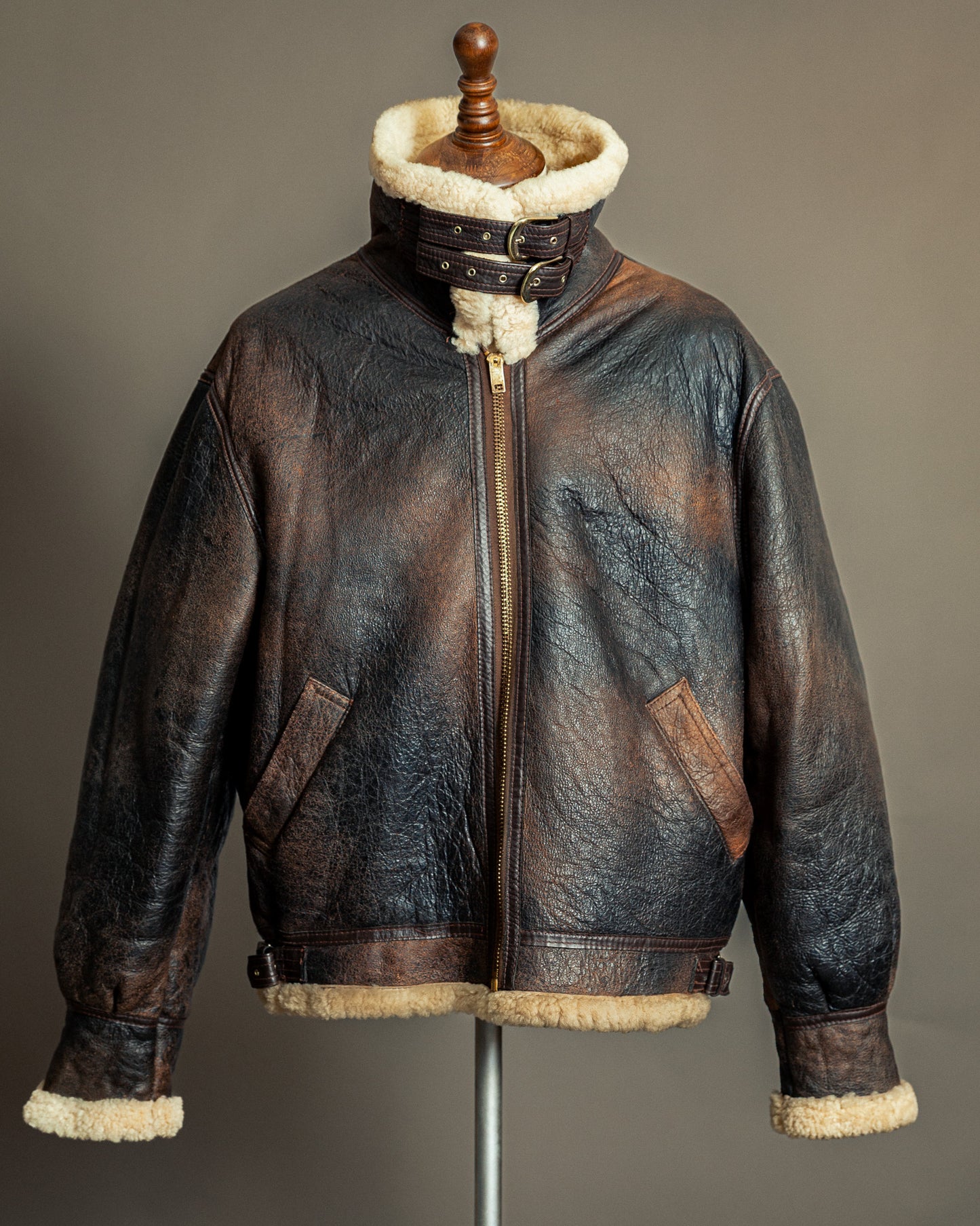Vintage 1980s USAAF Sheepskin Flying Jacket (46, XL)